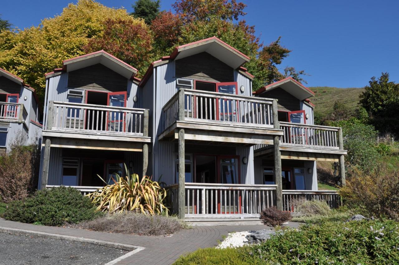 Waitomo Village Chalets Home Of Kiwipaka Waitomo Caves Exterior photo